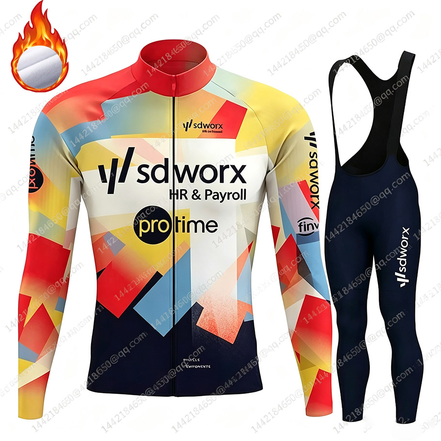 เสื้อแจ็คเก็ตปั่นจักรยาน SD Wo - Cycling Commuter Jacket บทวิจารณ์และราคา